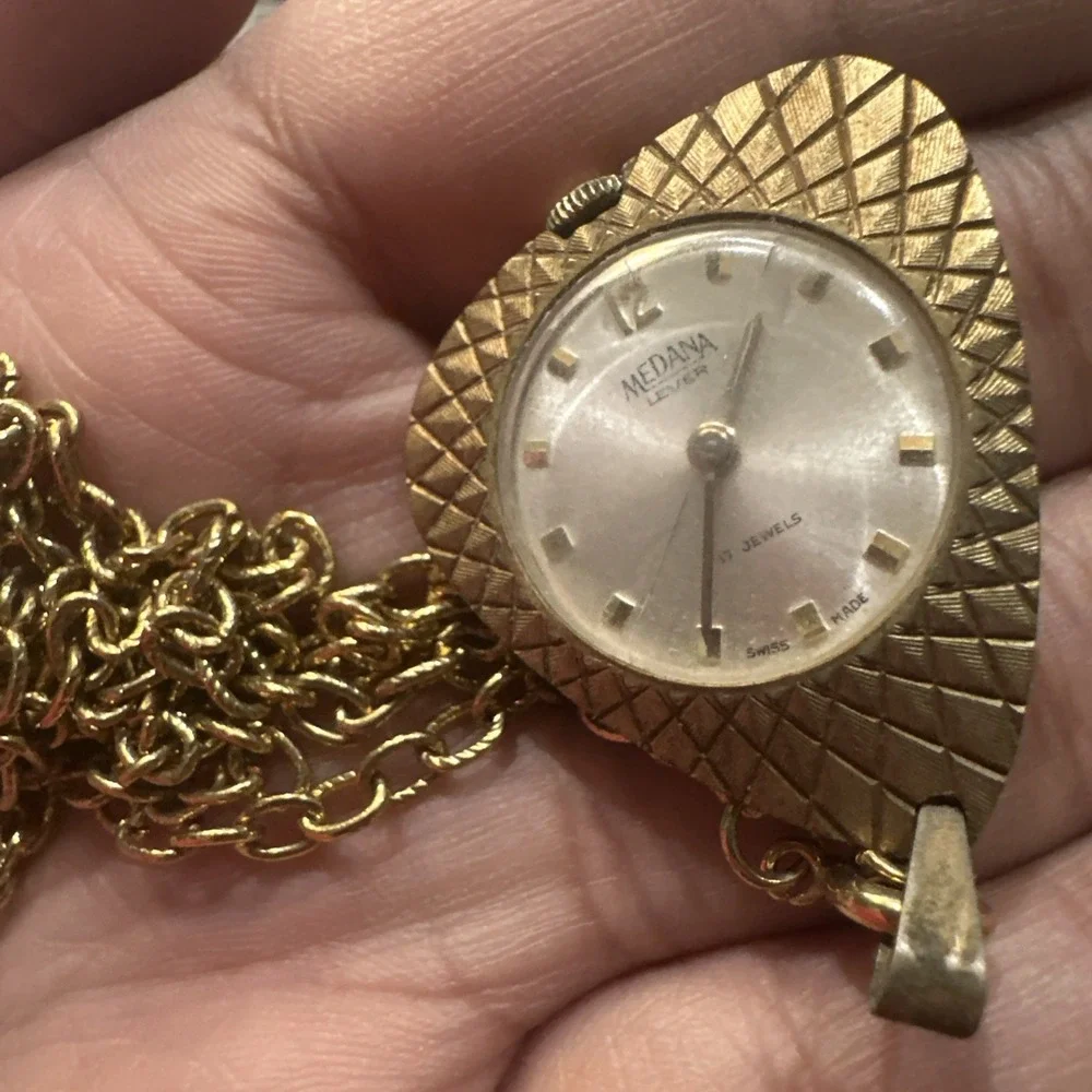 Working Vintage Medana Lever Gold Tone Mechanical Manual Wind Pendant Watch Runs